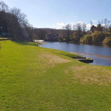 Nidd Way Let Apartment *